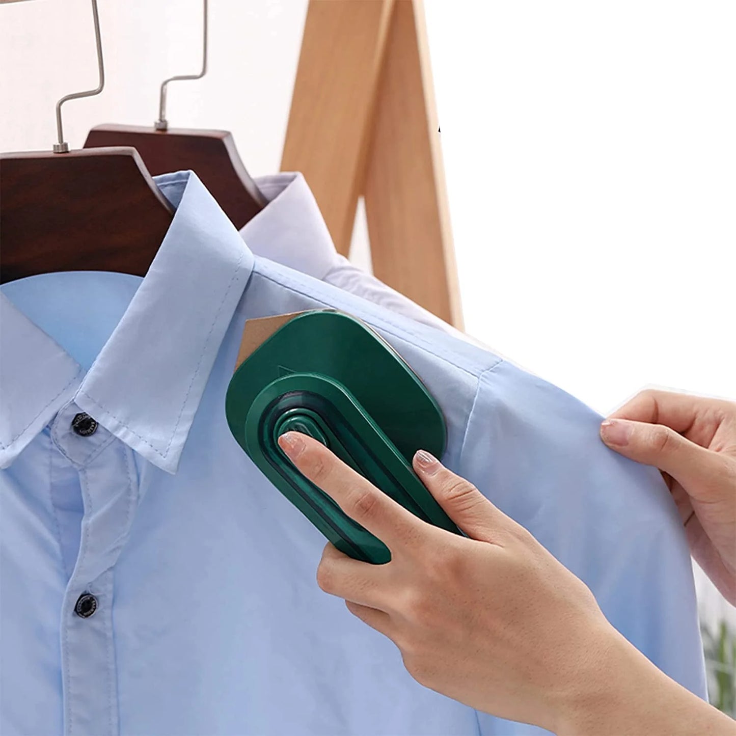 Mini Plancha Portátil a Vapor