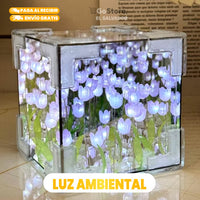 LÁMPARA DE ESPEJO CUBO TULIPÁN